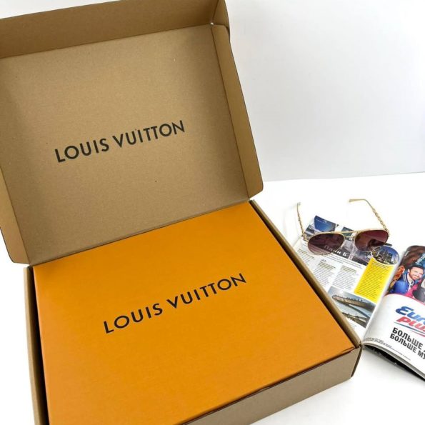Ежедневник Louis Vuitton с интерактивной доской.
