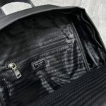 Рюкзак Prada нейлон черный.