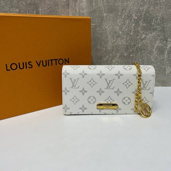 Сумка Кросс боди Louis Vuitton белая